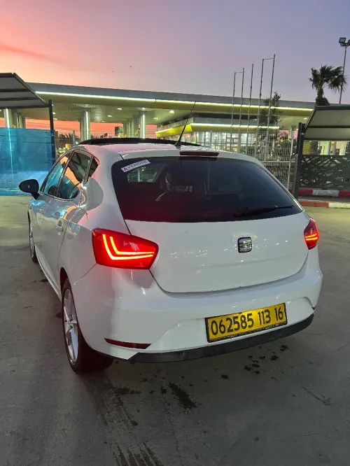 Seat Ibiza 2013 Fully +Toit ouvrant