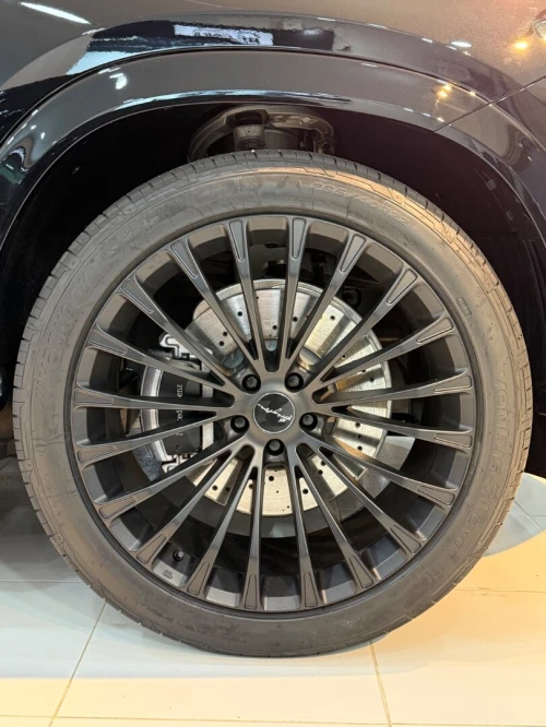 Mercedes GLE 300d 2025 manufactur black edition