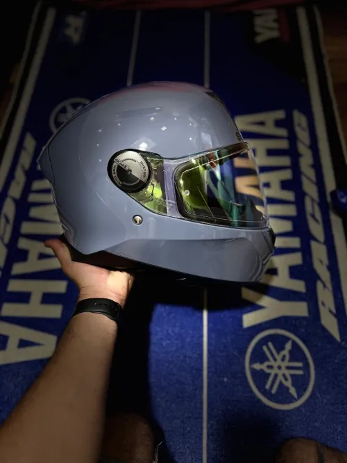 casque shark avec bleutot sena 