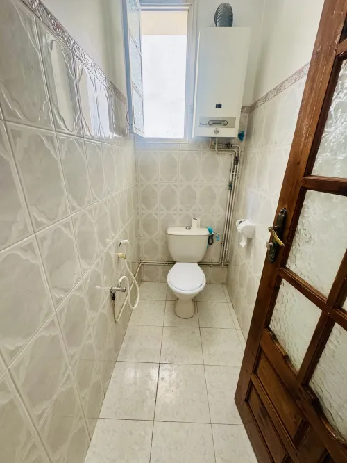 Location Appartement Niveau de villa F2 Alger Hydra