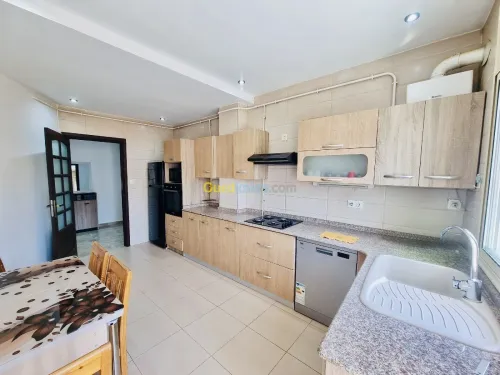 Location Appartement F3 Alger Hydra