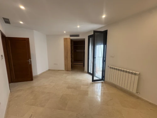 Location Appartement F4 Alger Hydra