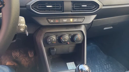 Dacia Sandero 2024 Essential