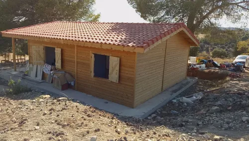 Construction des chalets et bungalow et Kiosque en bois 