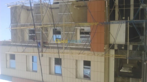 Travaux de Façade ventilé (mu rideau, alucobond, terre cuite, céramique, WPC ..) 