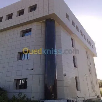 Travaux de Façade ventilé (mu rideau, alucobond, terre cuite, céramique, WPC ..) 
