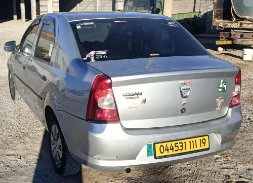 Dacia Logan 2011 