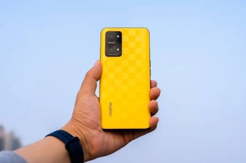 Realme Q5 pro Realme Q5 pro