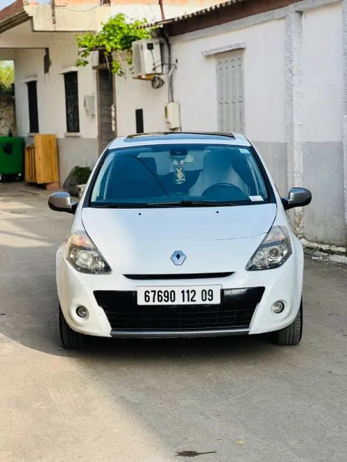 Renault Clio 3 2012 Night and Day