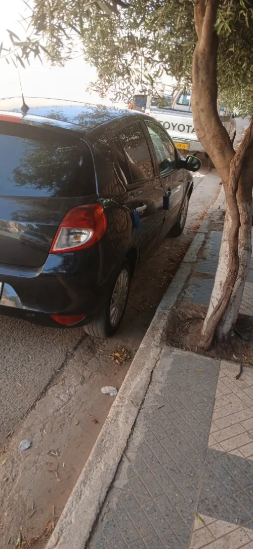Renault Clio 3 2010 Exception