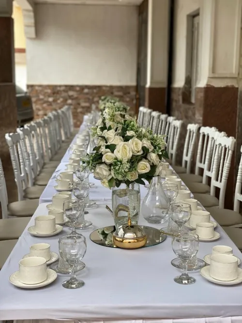 Location de matériels de décorations (mariages anniversaires fiançailles Saint-Valentin)
