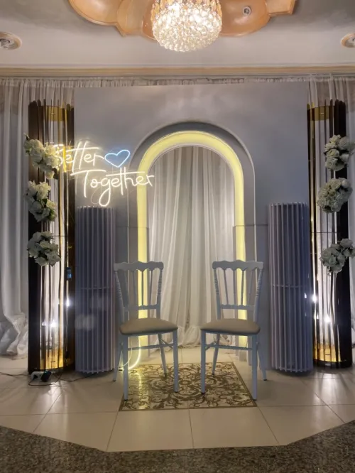 Location de matériels de décorations (mariages anniversaires fiançailles Saint-Valentin)