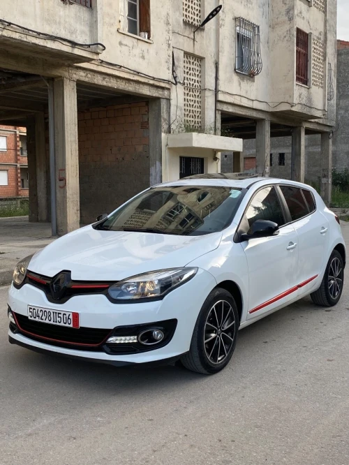 Renault Megane 3 2015 New Play