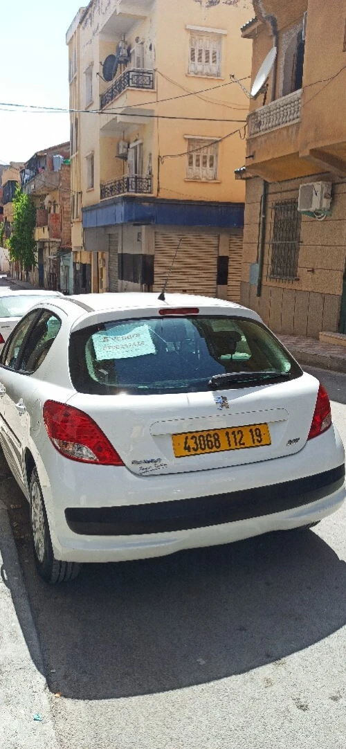 Peugeot 207 2012 