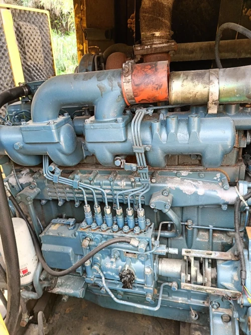 Motour engine, compacteur,pièce de rechange,groupe,ext