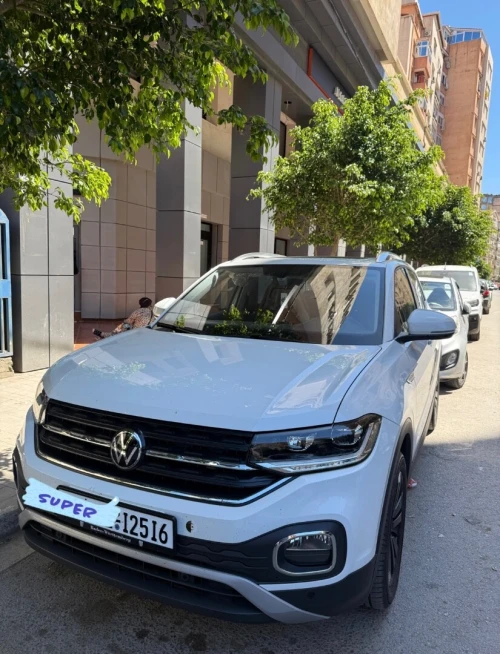 Volkswagen Tacqua (T-cross) 2025 
