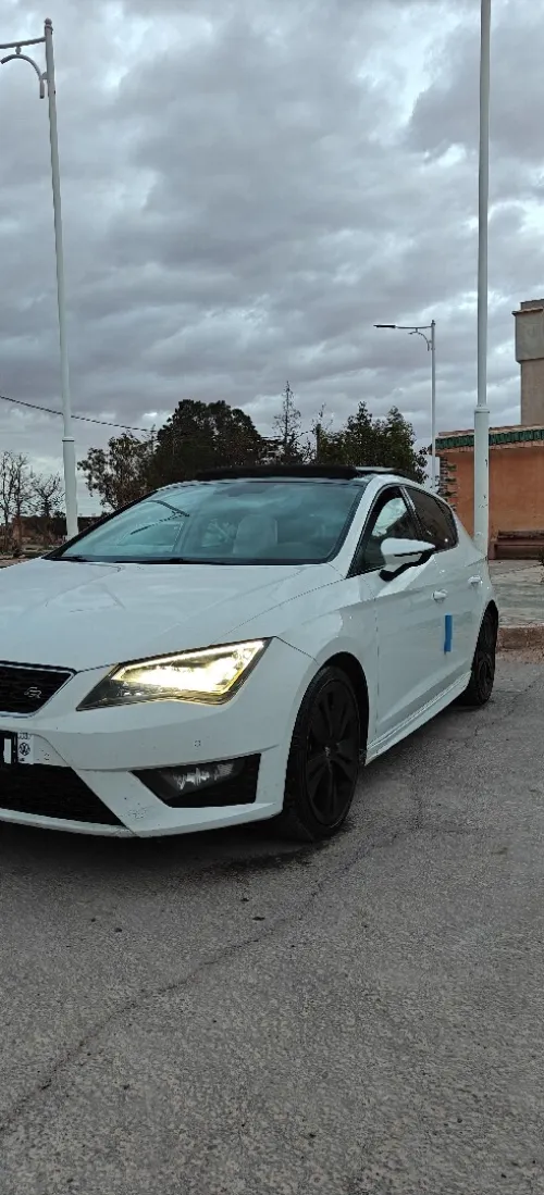 Seat Leon 2015 LINEA R+