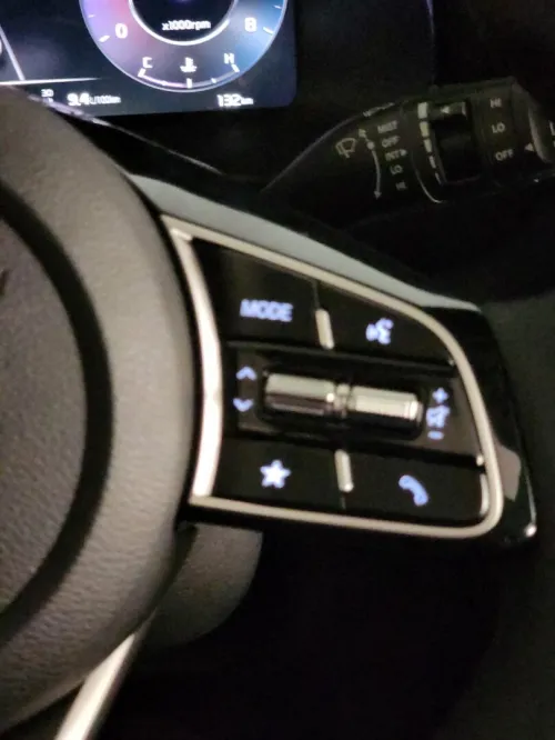 Kia Sonet  2025 Luxury Premium