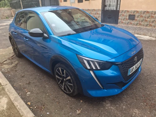 Peugeot 208 2023 GT