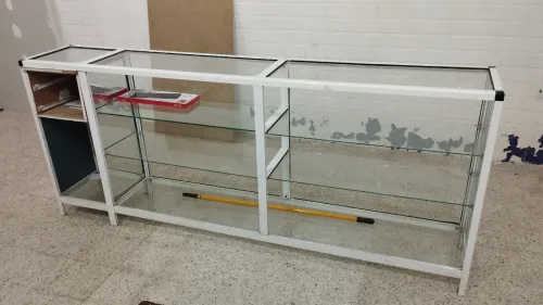 Présentoir en aluminium 