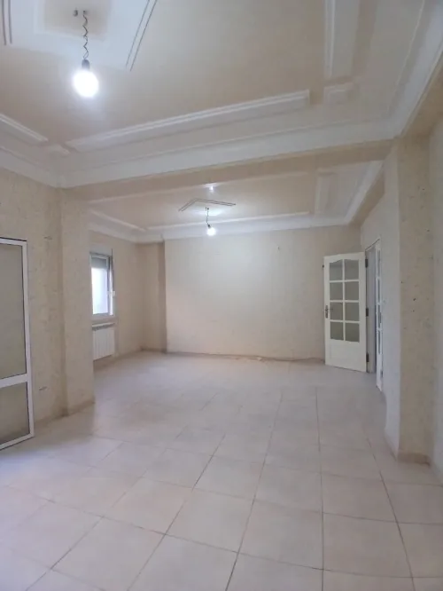 Location Appartement Niveau de villa F4 Alger El achour