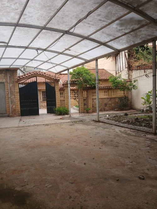 Location Appartement Niveau de villa F5 Alger Draria