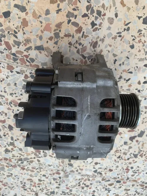 Pièces moteur clio 4 ess 1.2 16v
