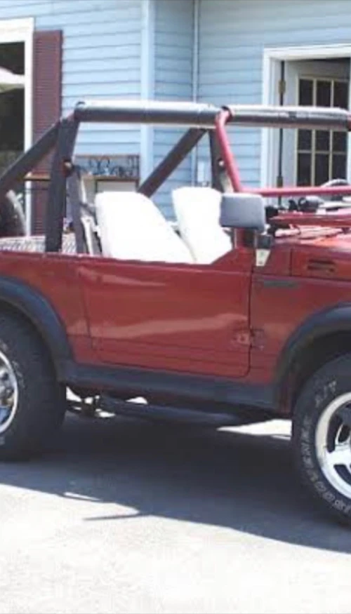 Demi Porte Suzuki Samurai Santana