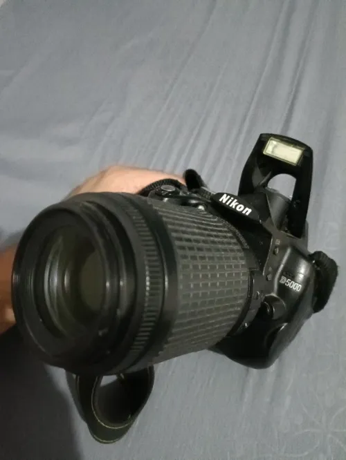 Nikon d5000