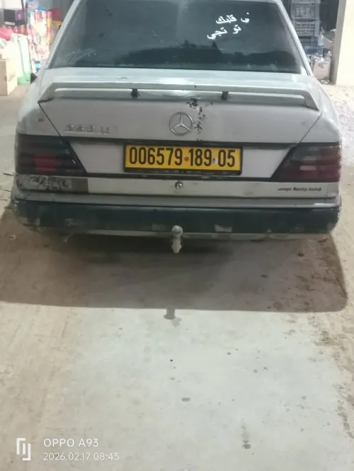 Mercedes 124 250D 1989 