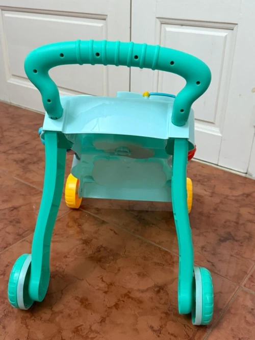 Trotteur pour bébé 