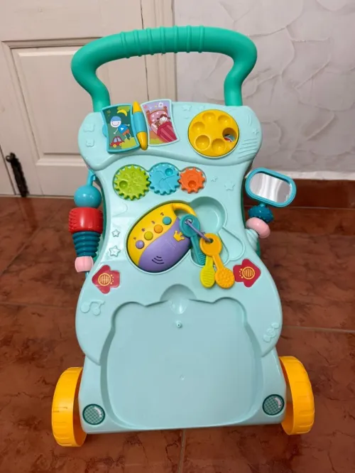 Trotteur pour bébé 