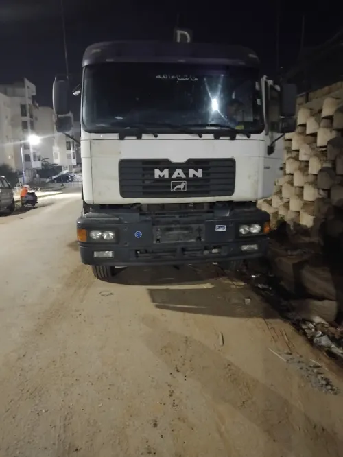 Man F2000 2004
