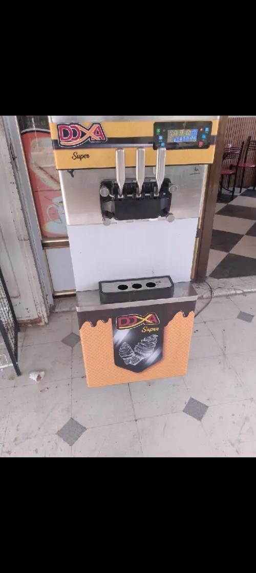 الة ايسكريم doxa 