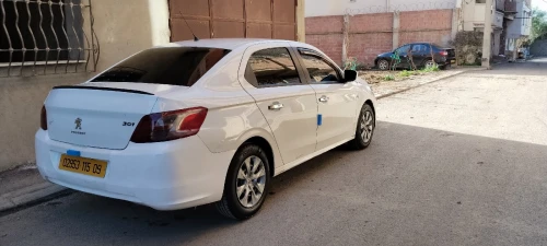 Peugeot 301 2015 Active