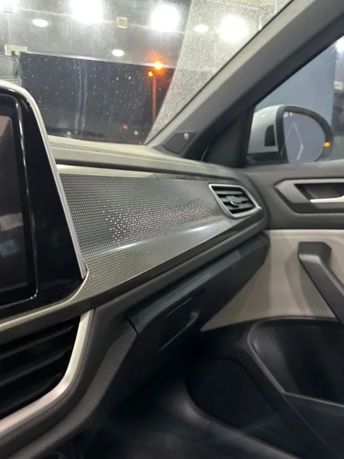 Volkswagen T-Roc 2025 R-Line 