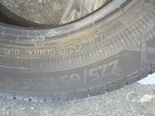 Pneus renforcer 225/65 R 16 C
