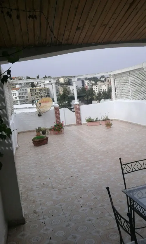 Location Niveau De Villa F4 Alger Hydra