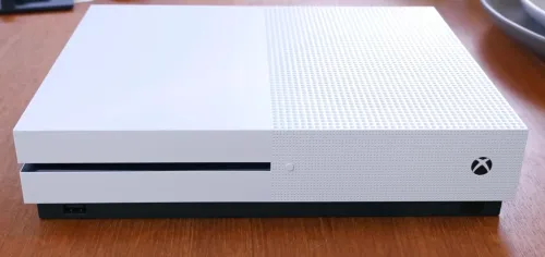 Xbox one s 1t 