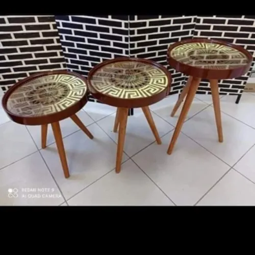 TABLE TRIPLE