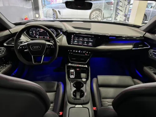 Audi Etron 2025 