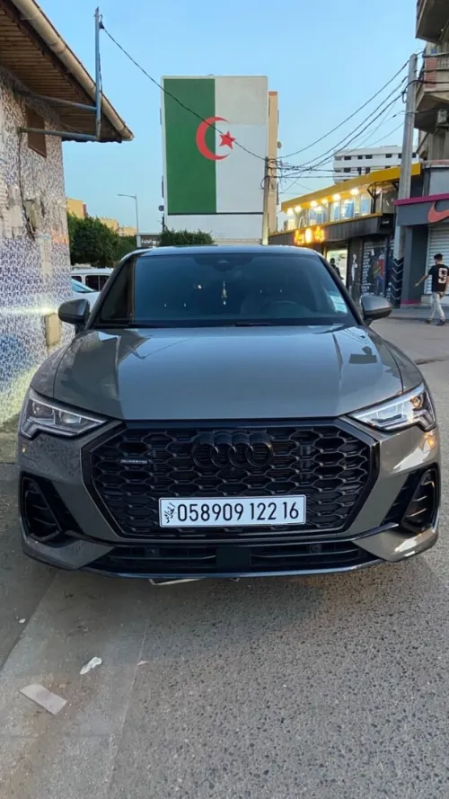 Audi Q3 2022 S Line