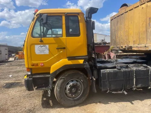 Nissan 6×4 double pon 2008