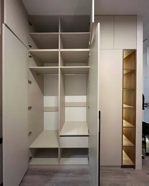 Dressing AADL 