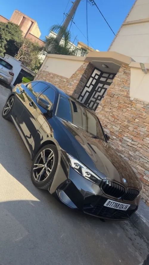 BMW Série 3 2024 M performance