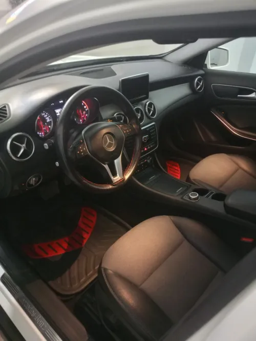 Mercedes GLA 2015 