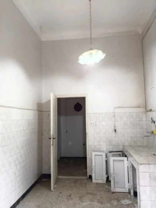 Vente Appartement Niveau de villa F2 Alger Kouba