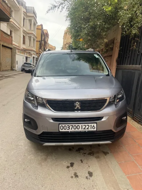 Peugeot Rifter 2022 