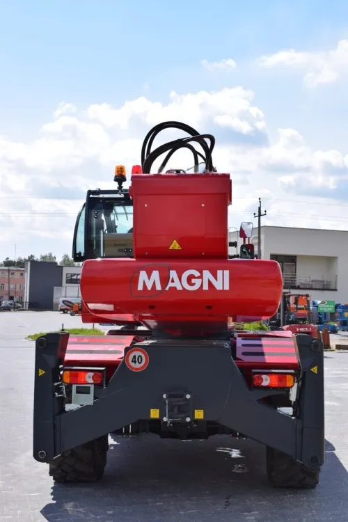 TELESCOPIQUE MAGNI ITALIE RTH 5.23 2026