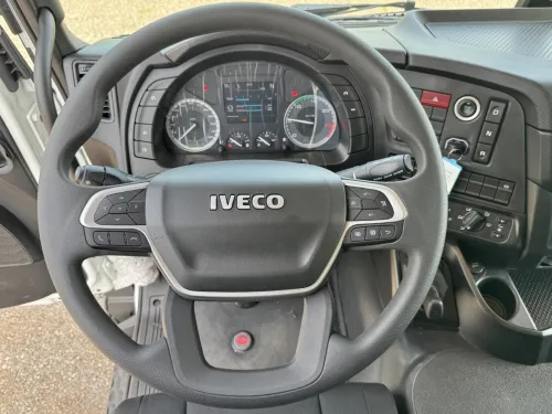 IVECO T Way AT720T43T 6×4 – Tracteur Routier 2026